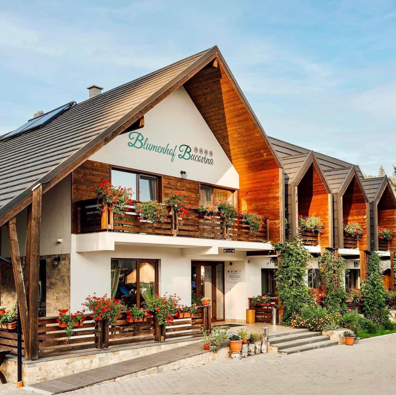 Hotel Blumenhof Bucovina Woronetz Exterior foto